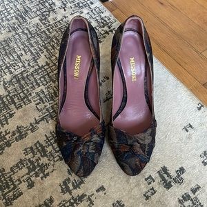 Missoni Variante Shimmer Silk and Suede Heel Pumps Size 39 fit like 8
